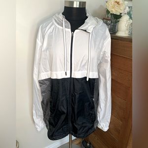 Mens 2XL Under Armour Windbreaker-NWT